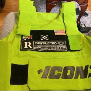 Icon vest , used like new, worn once